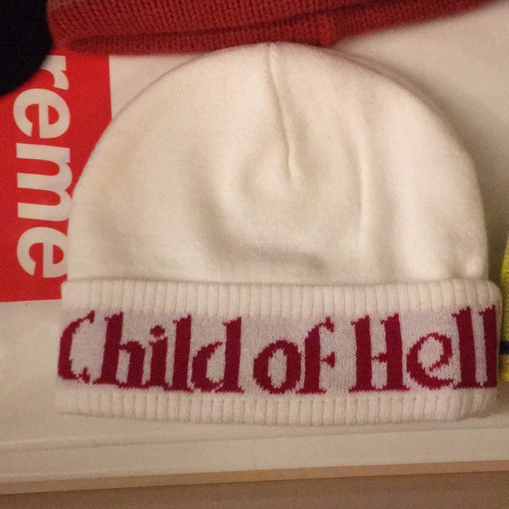 Supreme "Child of hell Bennie"